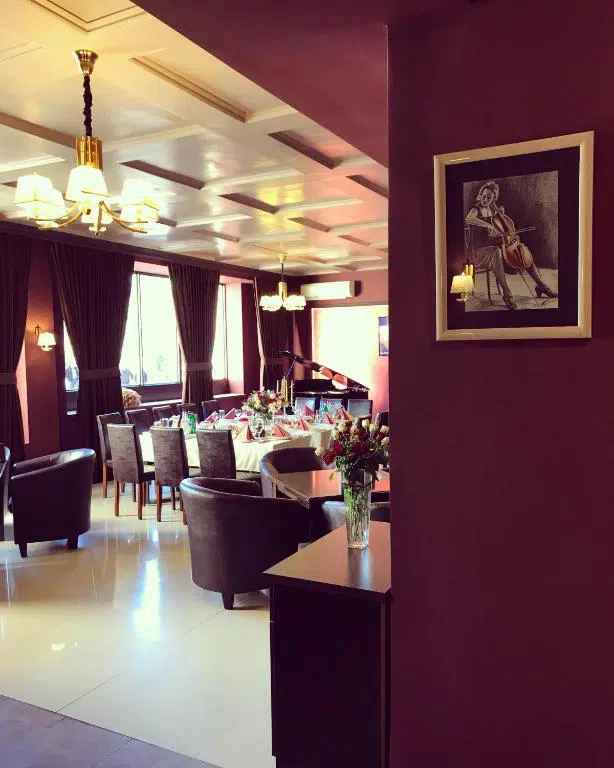 Gallery image
